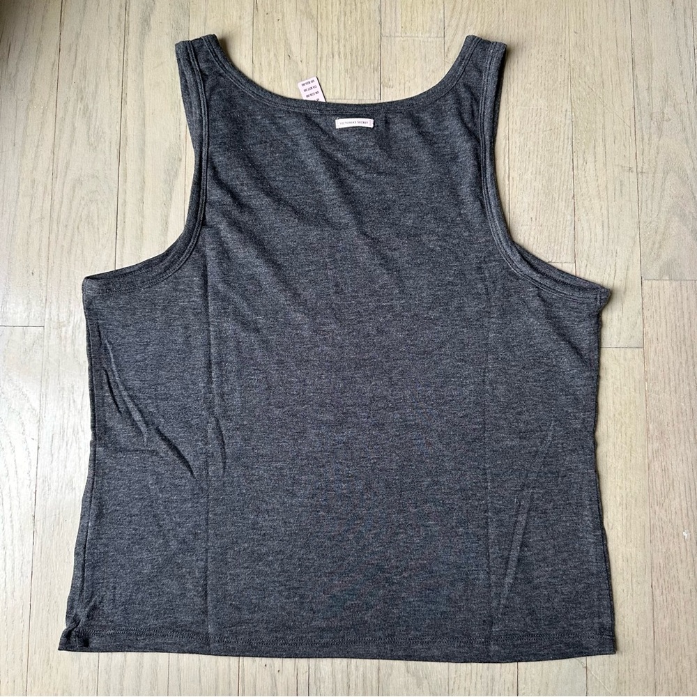 NWT Victoria’s Secret Gray Sleep/Lounge Set - Picture 7 of 9
